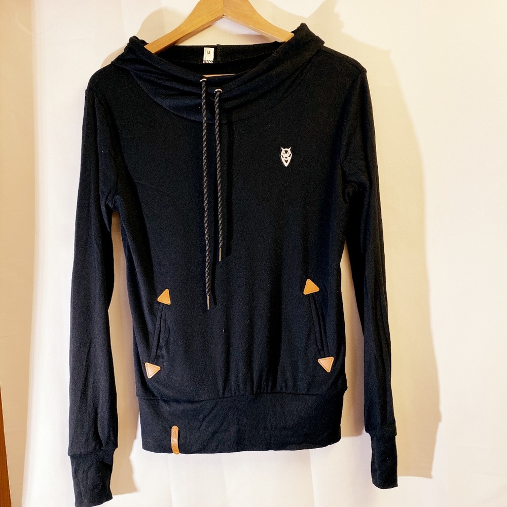 NWOT Black hoodie for ladies M